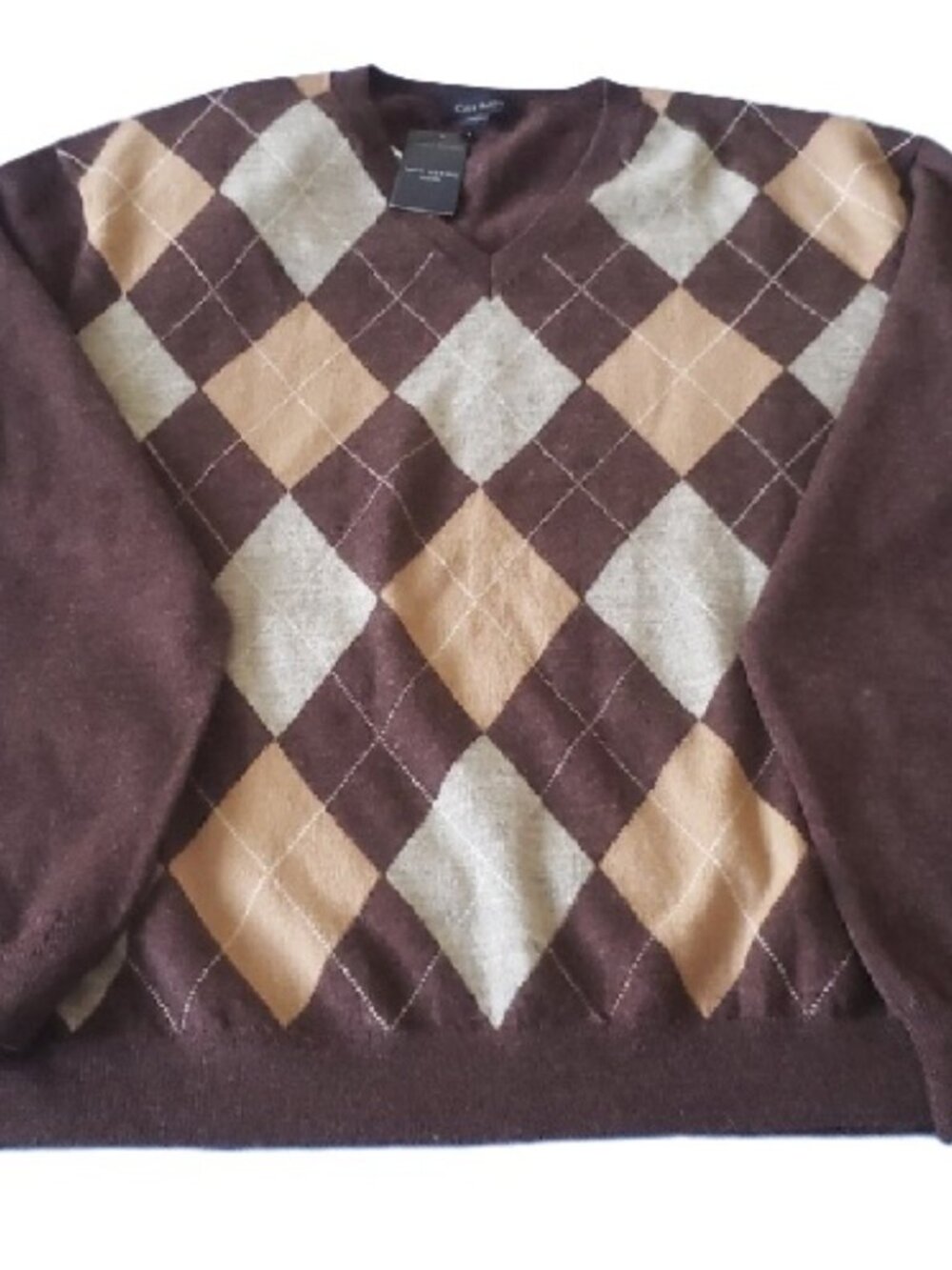 MERINO WOOL V- neck SWEATER classic pattern- NWT